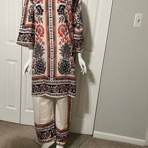 Floral Patterned Kurta Set